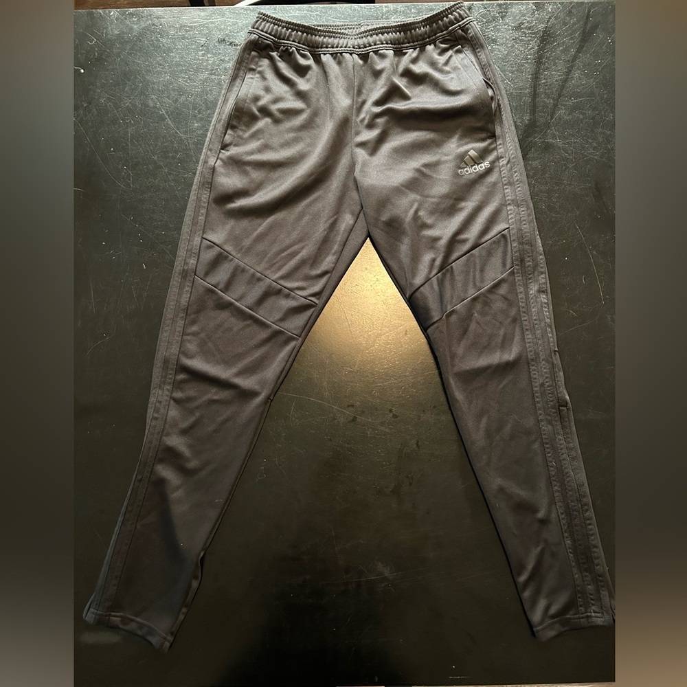 Men’s Adidas zip pocket joggers Medium